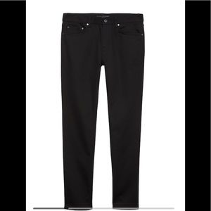 Banana Republic Athletic Tampered Traveler pant
